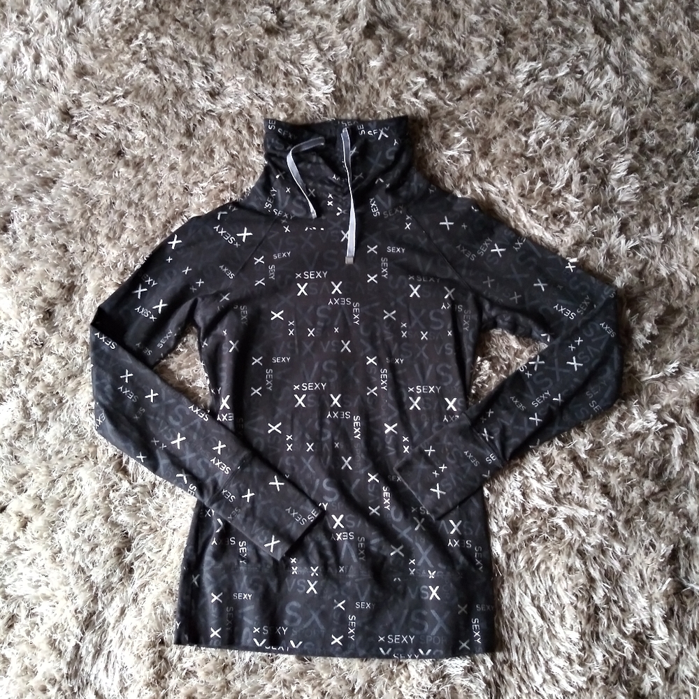 VSX funnel neck pullover